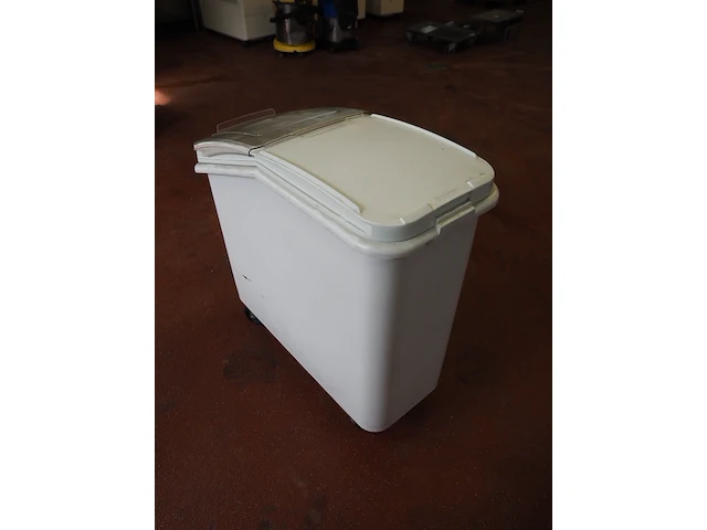 Rubbermaid - afbeelding 4 van  6