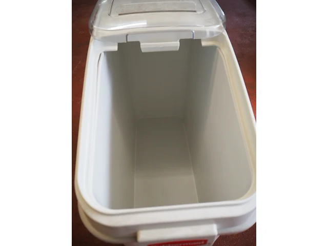 Rubbermaid - afbeelding 6 van  6