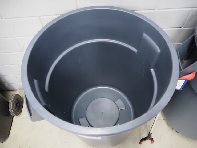 Rubbermaid - afbeelding 6 van  11