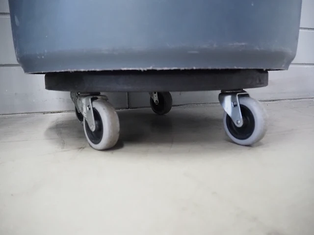 Rubbermaid - afbeelding 7 van  11