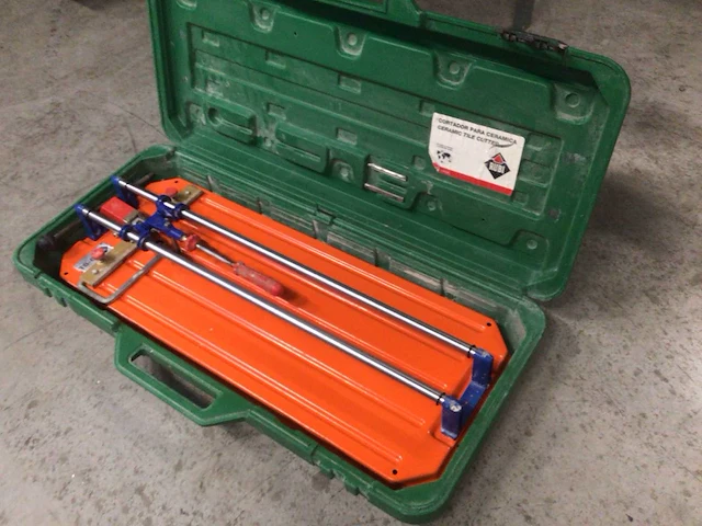 Rubi tegelsnijapparaat - afbeelding 1 van  5