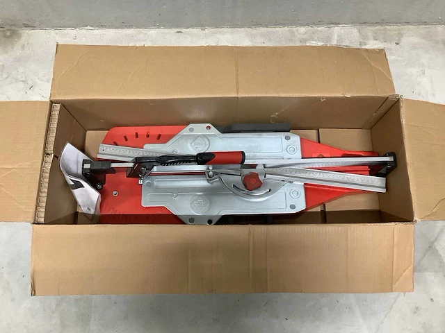 Rubi tp-66 s tegelsnijapparaat - afbeelding 3 van  4