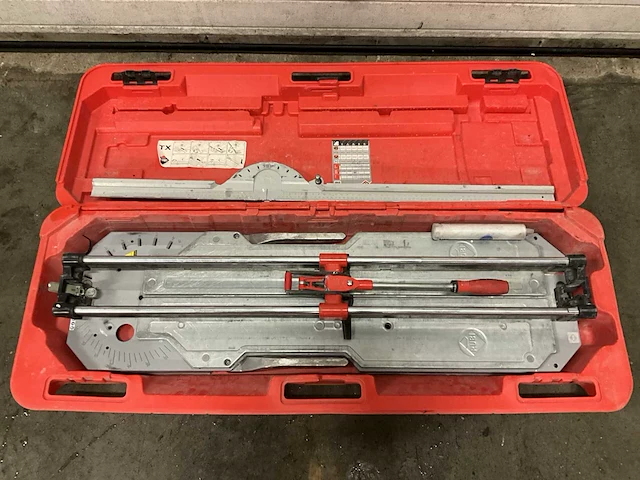 Rubi tx-900 tegelsnijapparaat - afbeelding 2 van  5