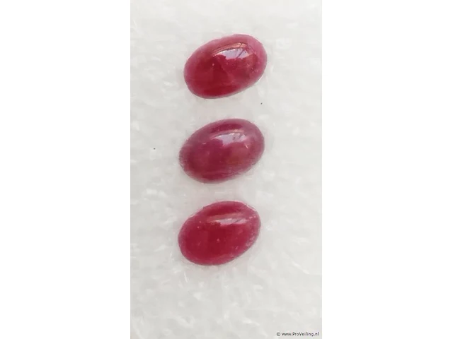 Ruby 2.51ct aig certified - afbeelding 1 van  6