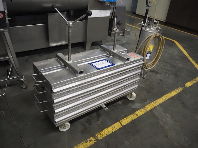 Rudolph schad - afbeelding 2 van  7