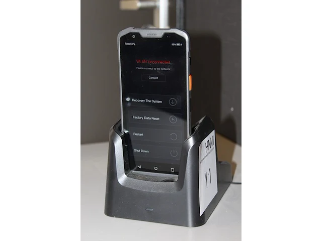 Rugged andriod handheldturminal sunmi l2s met lader - afbeelding 2 van  3