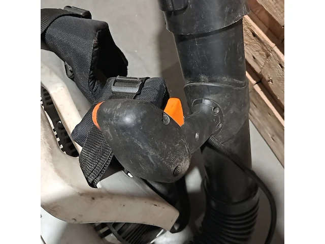 Ruggedragen benzine bladblazer stihl, br 500, bouwjaar 2015 - afbeelding 5 van  9