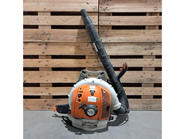 Ruggedragen benzine bladblazer, stihl, br 550, 2013 - afbeelding 1 van  10