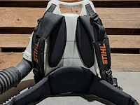 Ruggedragen benzine bladblazer, stihl, br 550, 2013 - afbeelding 8 van  10