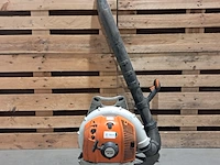 Ruggedragen benzine bladblazer, stihl, br 550, 2013 - afbeelding 1 van  9