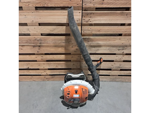 Ruggedragen benzine bladblazer, stihl, br 550, 2013 - afbeelding 2 van  9