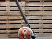 Ruggedragen benzine bladblazer stihl, br 550, bouwjaar 2005 - afbeelding 1 van  8