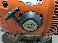 Ruggedragen benzine bladblazer stihl, br 550, bouwjaar 2005 - afbeelding 4 van  8