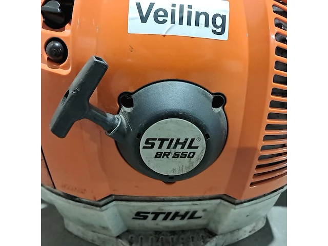 Ruggedragen benzine bladblazer stihl, br 550, bouwjaar 2014 - afbeelding 4 van  8