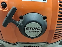 Ruggedragen benzine bladblazer stihl, br 550, bouwjaar 2014 - afbeelding 4 van  8