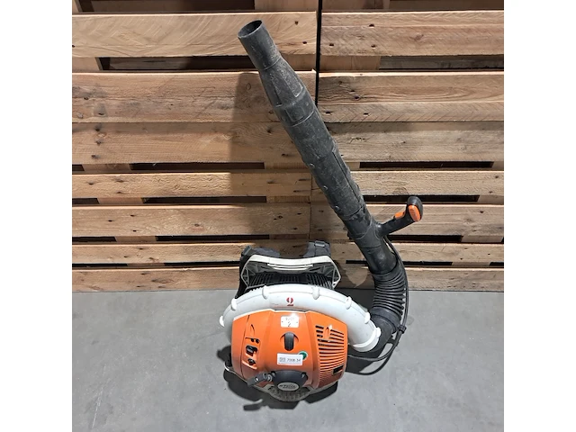Ruggedragen benzine bladblazer, stihl, br 600, 2016 - afbeelding 2 van  9