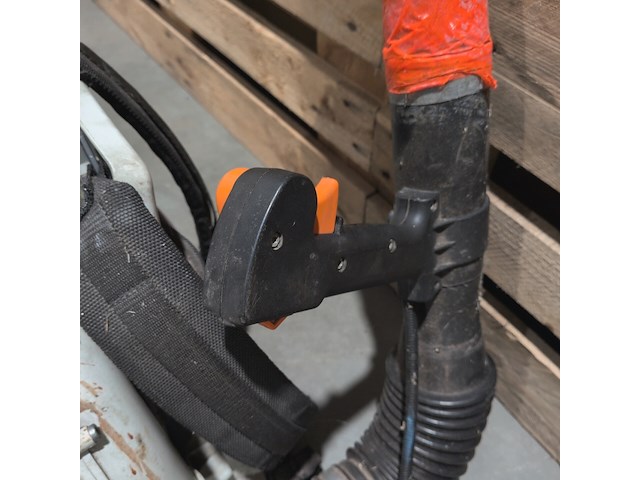 Ruggedragen benzinebladblazer, stihl, br 380, 2008 - afbeelding 8 van  11