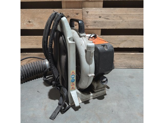 Ruggedragen benzinebladblazer, stihl, br 380, 2008 - afbeelding 11 van  11