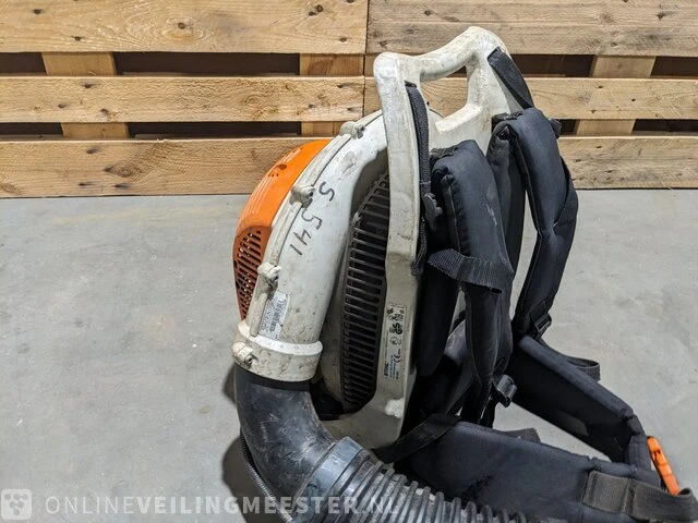 Ruggedragen bladblazer stihl, br 600, 2009 - afbeelding 4 van  9