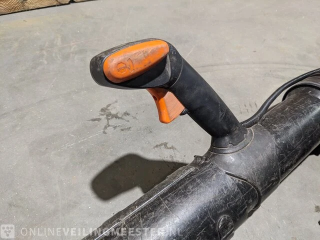 Ruggedragen bladblazer stihl, br 600, bouwjaar 2009 - afbeelding 8 van  8