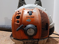 Ruggedragen bladblazer stihl, br600, bouwjaar 2014 - afbeelding 2 van  8