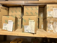 Ruim 20 x 6 doosjes rode wijn of portglazen assorti - afbeelding 2 van  9