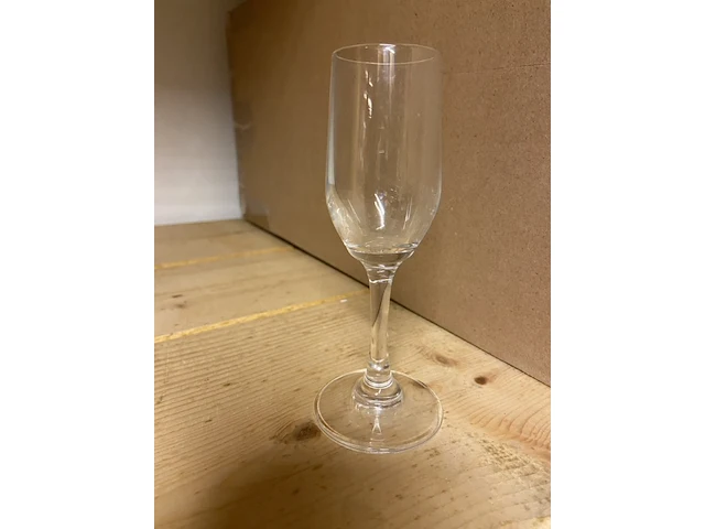 Ruim 20 x 6 doosjes rode wijn of portglazen assorti - afbeelding 5 van  9