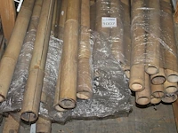 Ruim 30 bamboe palen, lengte circa 300 cm - afbeelding 1 van  2
