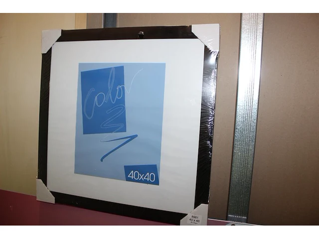 Ruim 30 nieuwe fotolijsten met afmeting 40x40 en 40x50 cm. - afbeelding 3 van  3