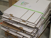 Ruim 40 gebruikte verhuisdozen op pallet. - afbeelding 2 van  2