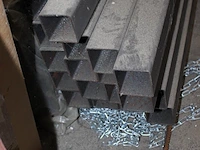 Ruim 60 metalen kokers 60 x 60 mm en lengte 600 cm. - afbeelding 2 van  4