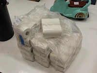 Ruim 70 rollen toiletpapier - afbeelding 2 van  2
