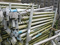 Ruim 80 bouwstempels in 2 bokken, ruim 80 stuks - afbeelding 3 van  3