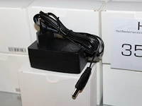 Ruim 90 adapters in twee uitvoeringen dc1210 en dc12v2a - afbeelding 2 van  2