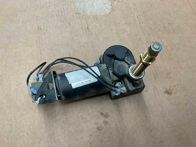 Ruitenwisser motor - afbeelding 2 van  3