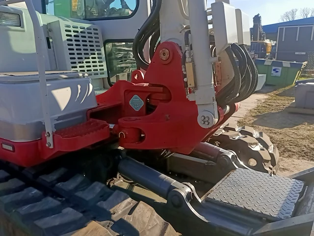 Rupskraan takeuchi, tb175 hydraulic excavator met herder maaibalk, bouwjaar 2011 - afbeelding 18 van  45
