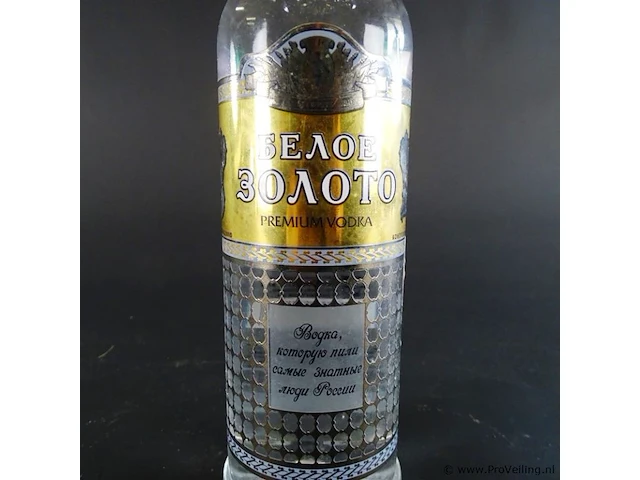 Russina standard gold wodka - afbeelding 2 van  5