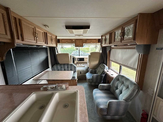 Rv camper coachmen oshkosh catalina 285 m8 ts-769-s - afbeelding 7 van  38