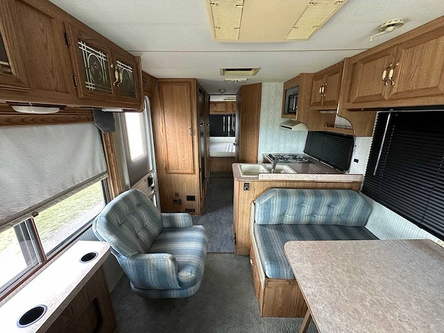 Rv camper coachmen oshkosh catalina 285 m8 ts-769-s - afbeelding 8 van  38