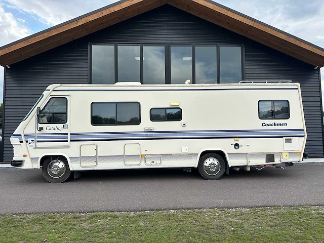 Rv camper coachmen oshkosh catalina 285 m8 ts-769-s - afbeelding 12 van  38