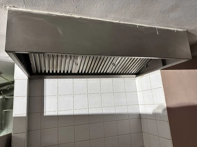 Rvs - afzuigkap - afbeelding 1 van  2