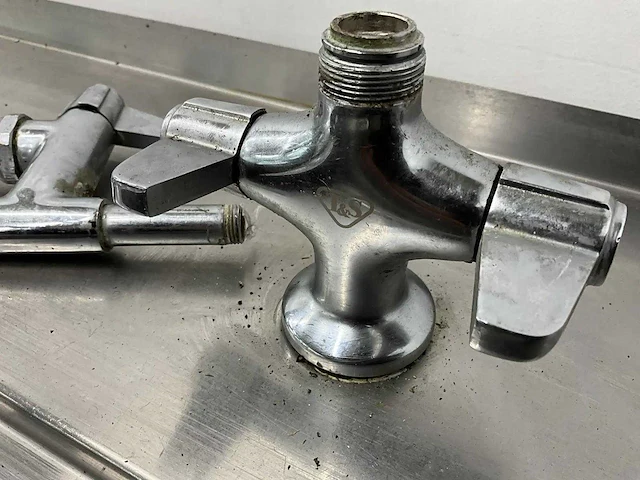 Rvs aanvoertafel met spoelbak - afbeelding 6 van  6
