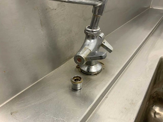 Rvs aanvoertafel - afbeelding 8 van  9