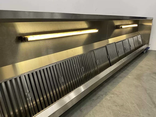 Rvs afzuigkap (550 cm) - afbeelding 3 van  7