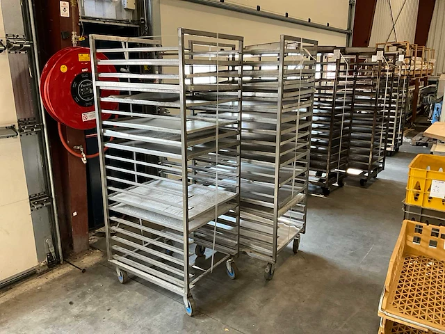 Rvs bakplaat etagewagen (2x) - afbeelding 1 van  4