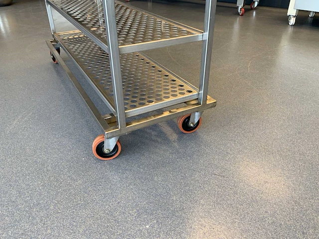 Rvs broodkoelwagen - afbeelding 4 van  5