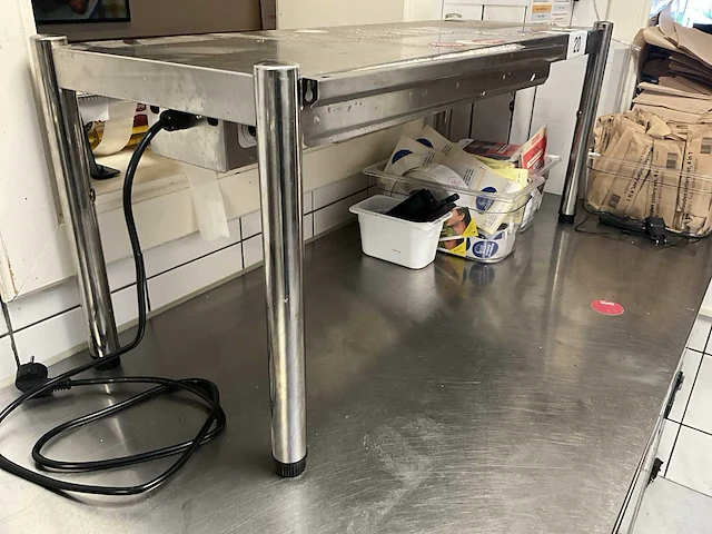 Rvs chefrek voorzien van warmtebrug - afbeelding 2 van  3