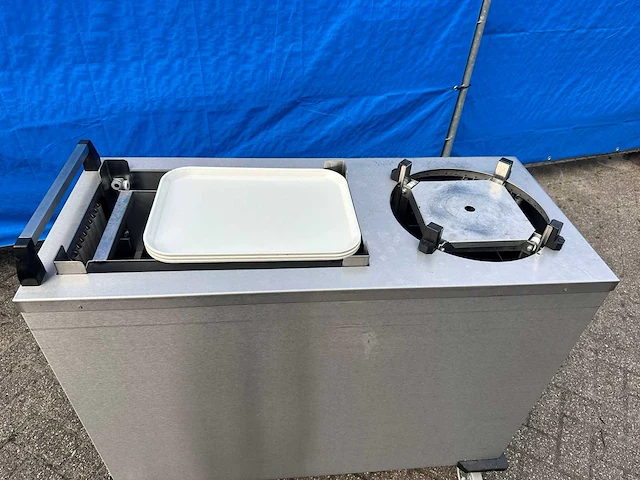 Rvs dienbladen/bordenkar - afbeelding 3 van  4