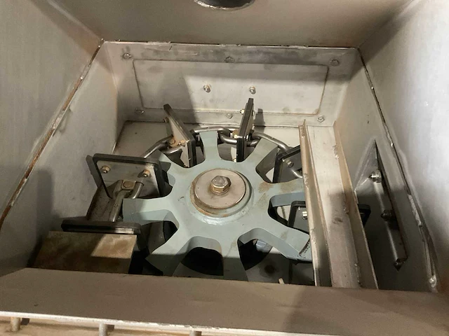 Rvs elevator - afbeelding 3 van  5