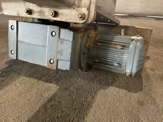 Rvs elevator - afbeelding 5 van  5